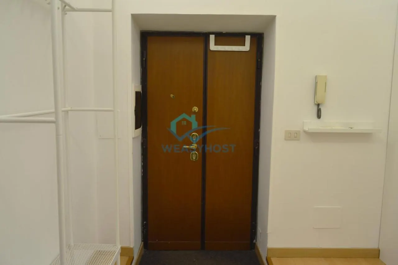 Retreat In The Heart Of Fori Imperiali Apartment Rome 0*,